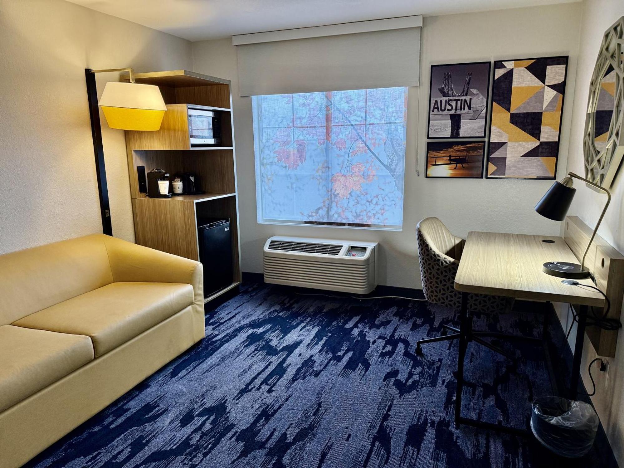 La Quinta By Wyndham Austin Southwest Hotell Exteriör bild
