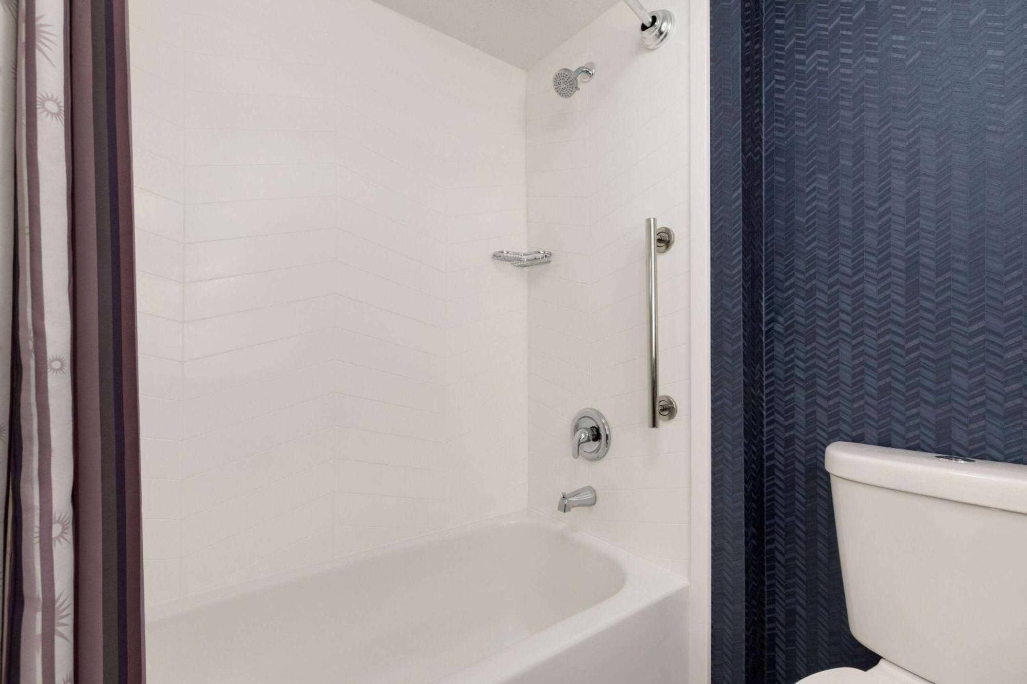 La Quinta By Wyndham Austin Southwest Hotell Exteriör bild