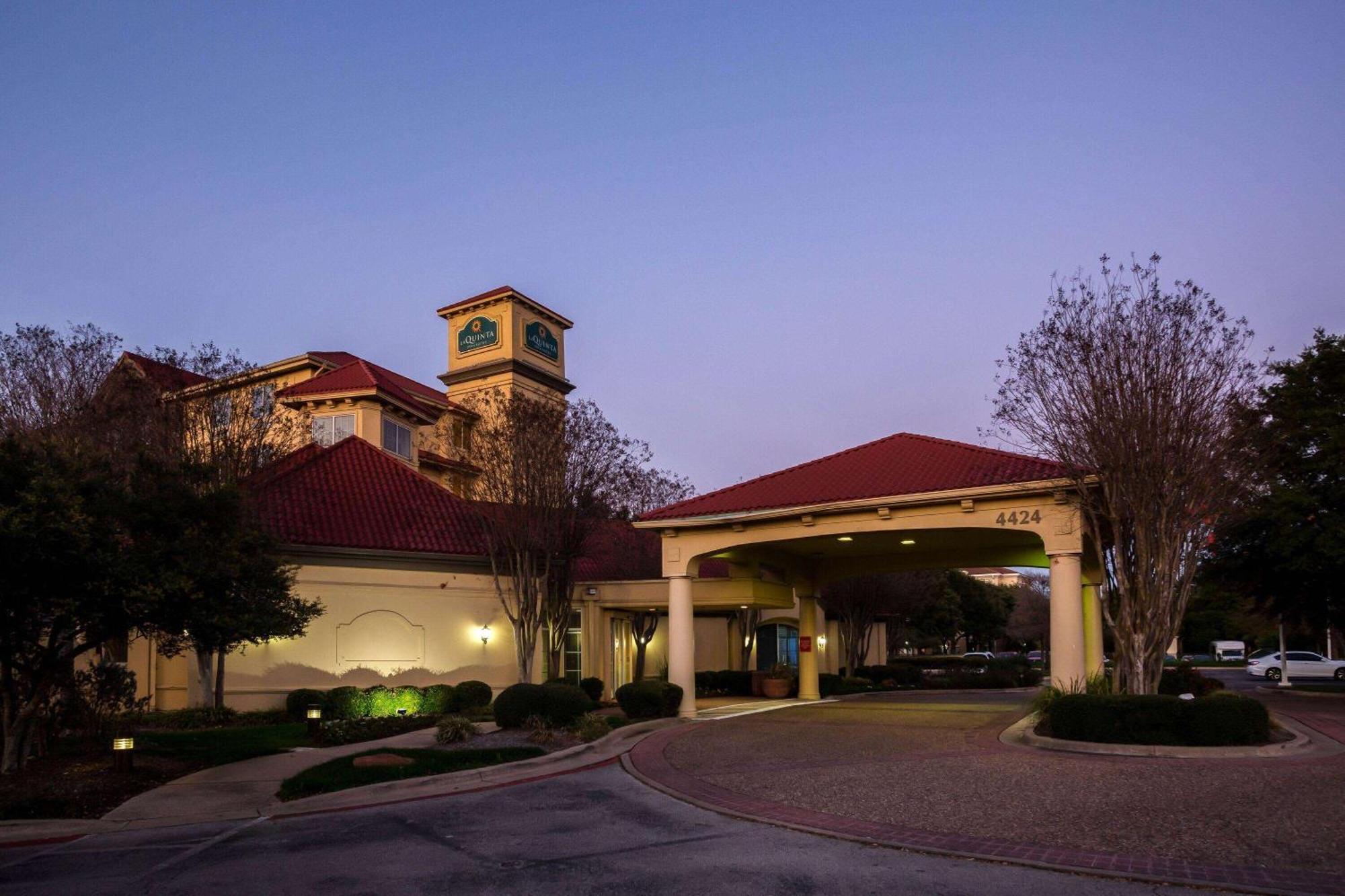 La Quinta By Wyndham Austin Southwest Hotell Exteriör bild